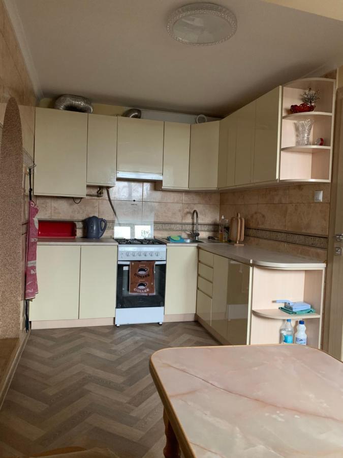 Затишна Оселя / Уютные Апартаменты / Cosy Home Leópolis Exterior foto